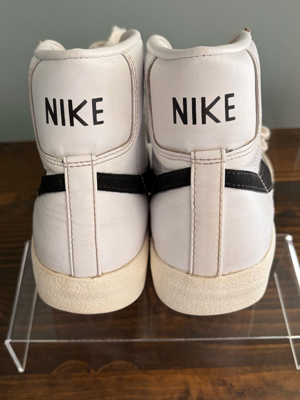 Nike Blazers 77 Mid White with Black Swoosh Athletic Sneakers Men’s 8.5 - Picture 5 of 14